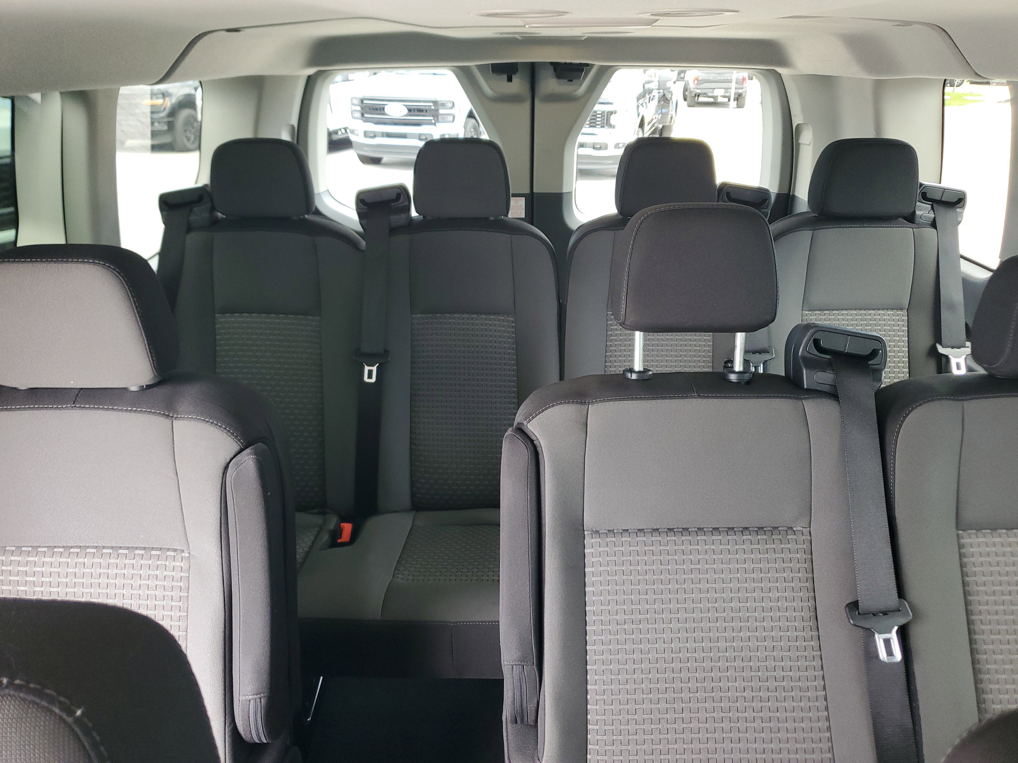 Used 2024 Ford Transit 350 XLT image 13