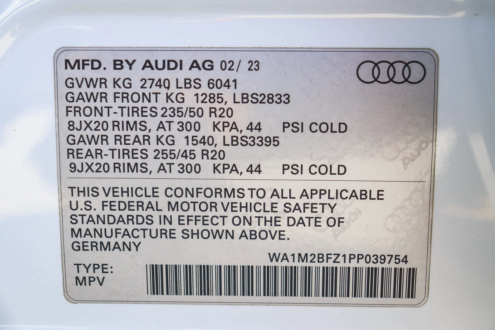 Used 2023 Audi Q4 e-tron Prestige image 41