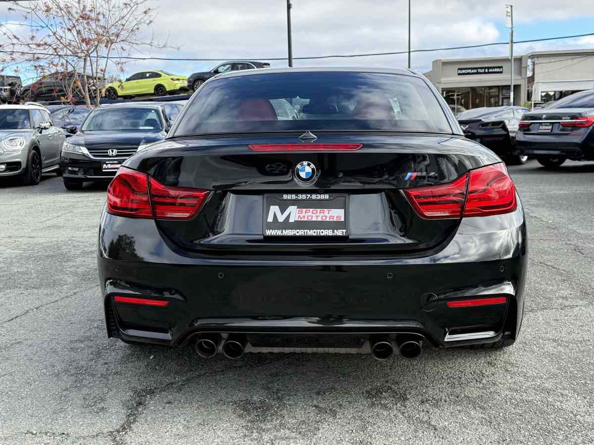 Used 2018 BMW M4 Convertible w/ Competition Package image 10
