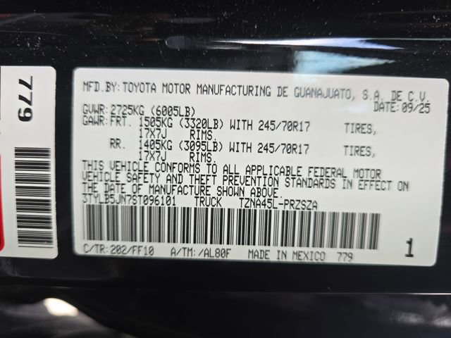 Used 2025 Toyota Tacoma SR5 image 33