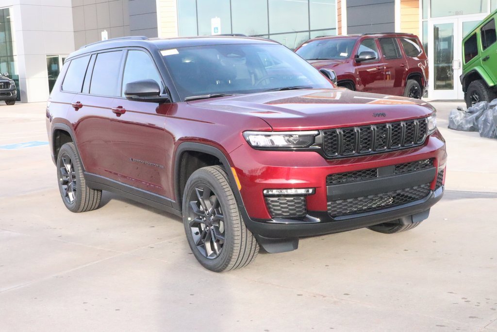 New 2025 Jeep Grand Cherokee L Limited image 1