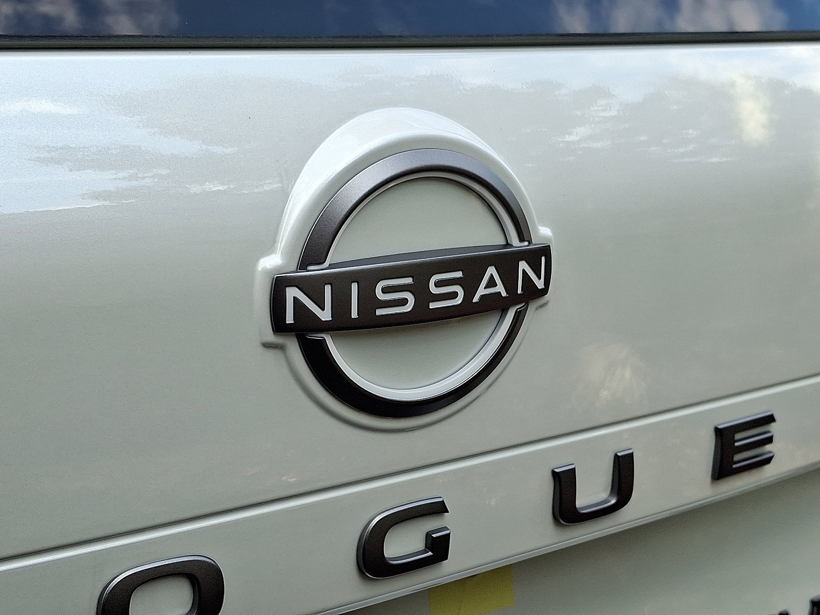 New 2026 Nissan Rogue Platinum image 6
