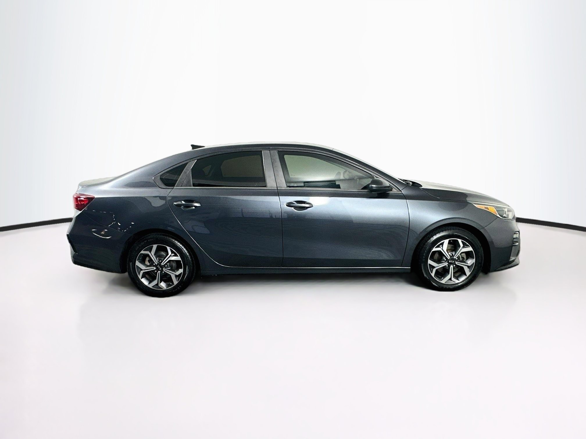 Used 2019 Kia Forte LXS FWD image 10