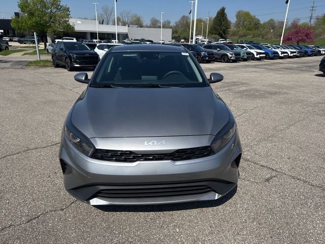 Certified 2024 Kia Forte LXS w/ LXS Technology Package FWD image 8