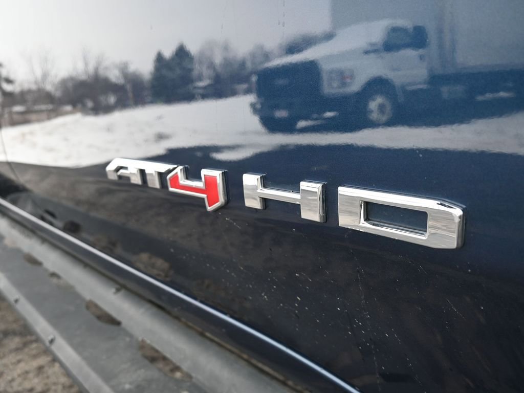 Used 2021 GMC Sierra 2500 AT4 image 12