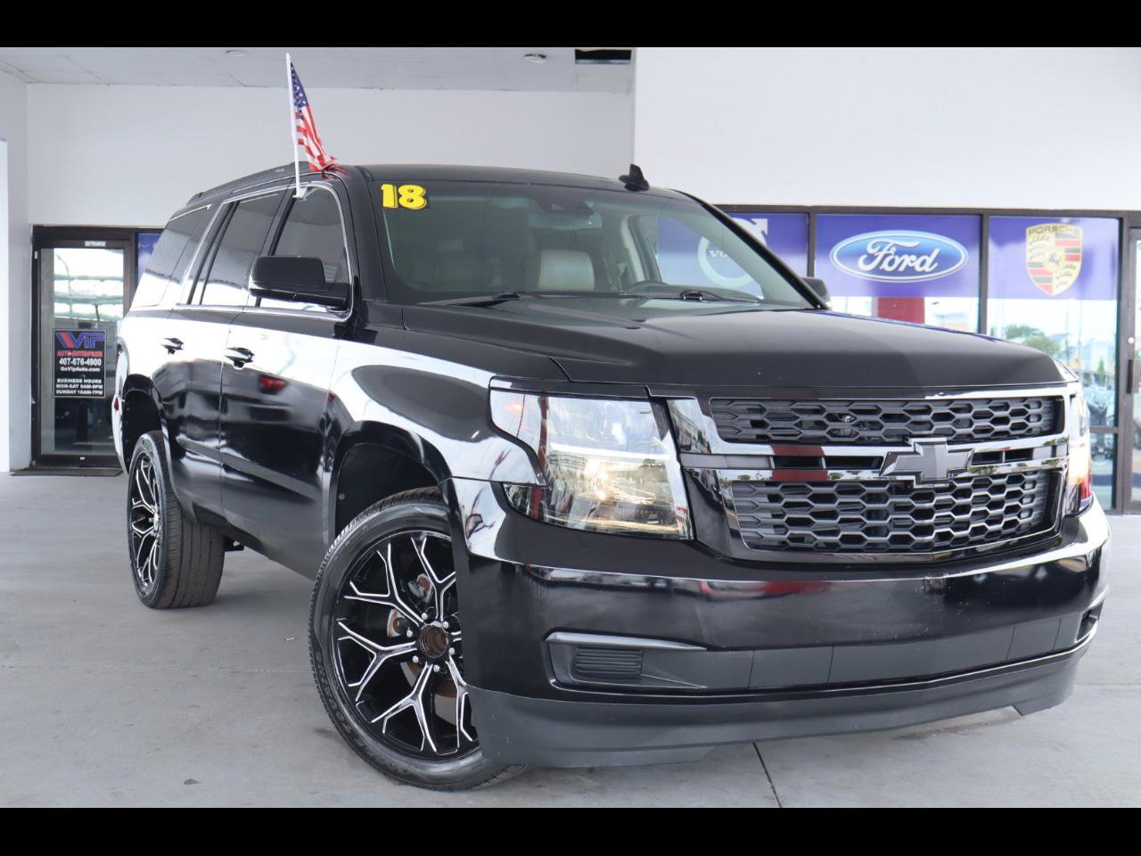 Used 2018 Chevrolet Tahoe LT RWD image 1