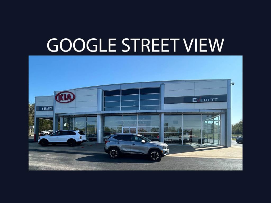 Used 2021 Jeep Renegade Latitude FWD image 10