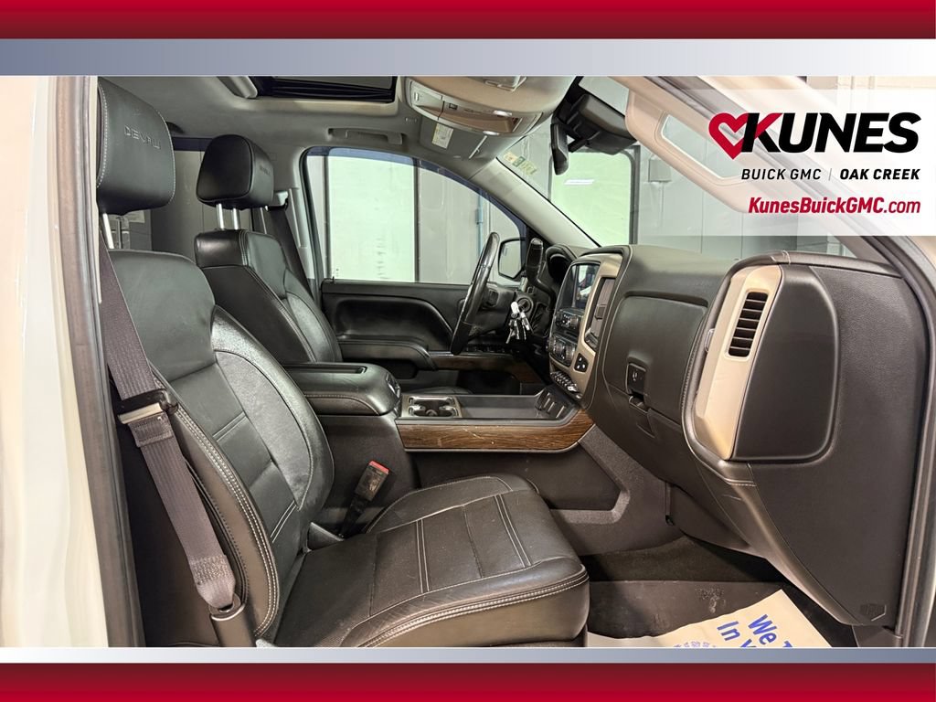 Used 2017 GMC Sierra 1500 Denali w/ Denali Ultimate Package AWD/4WD image 38