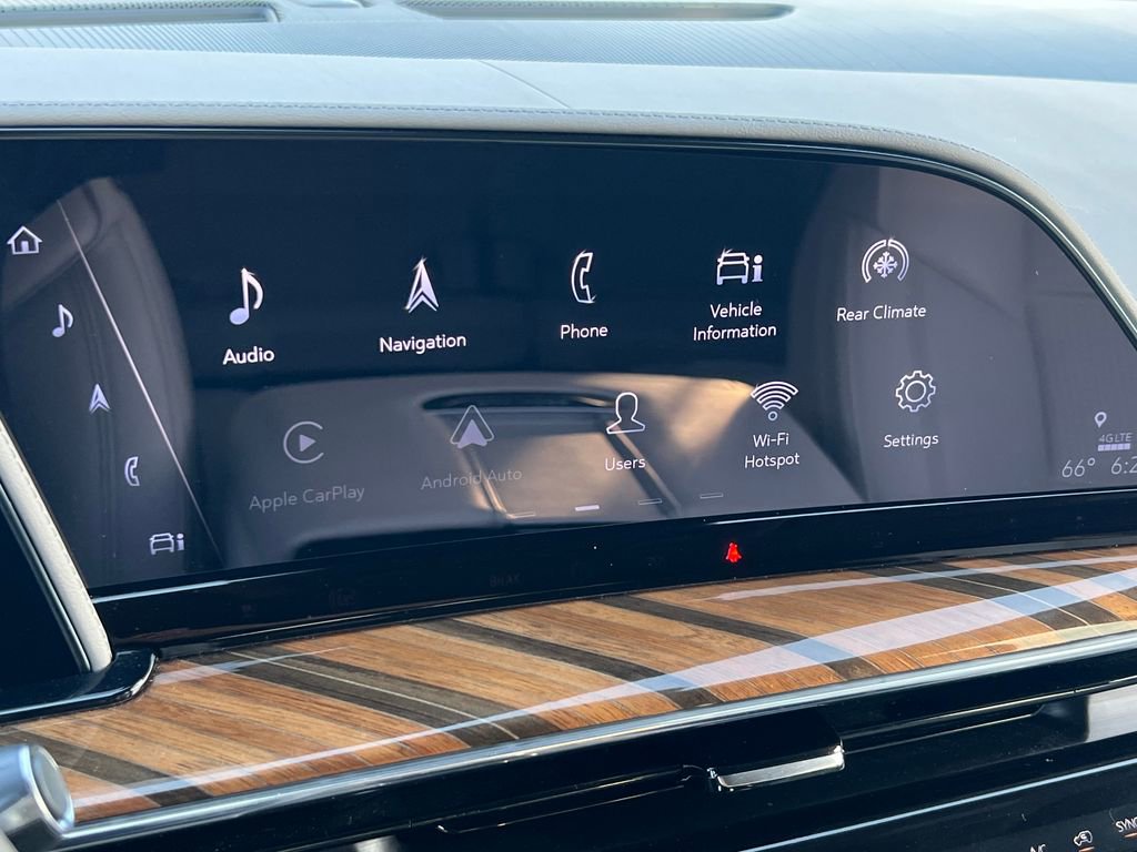 Certified 2024 Cadillac Escalade ESV Sport Platinum w/ LPO, ONYX Package image 33