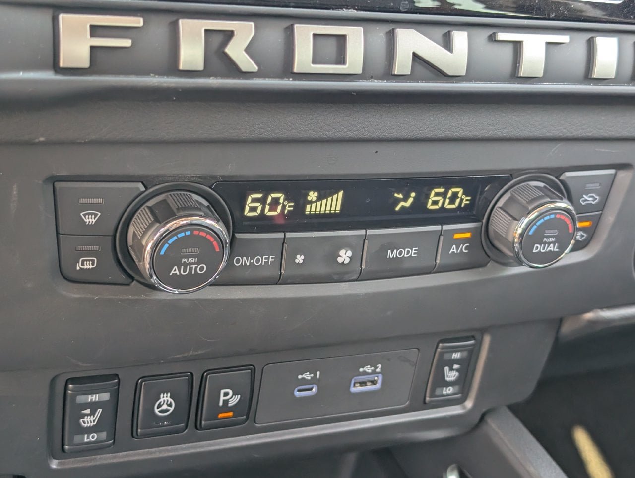 Certified 2025 Nissan Frontier SL RWD image 16