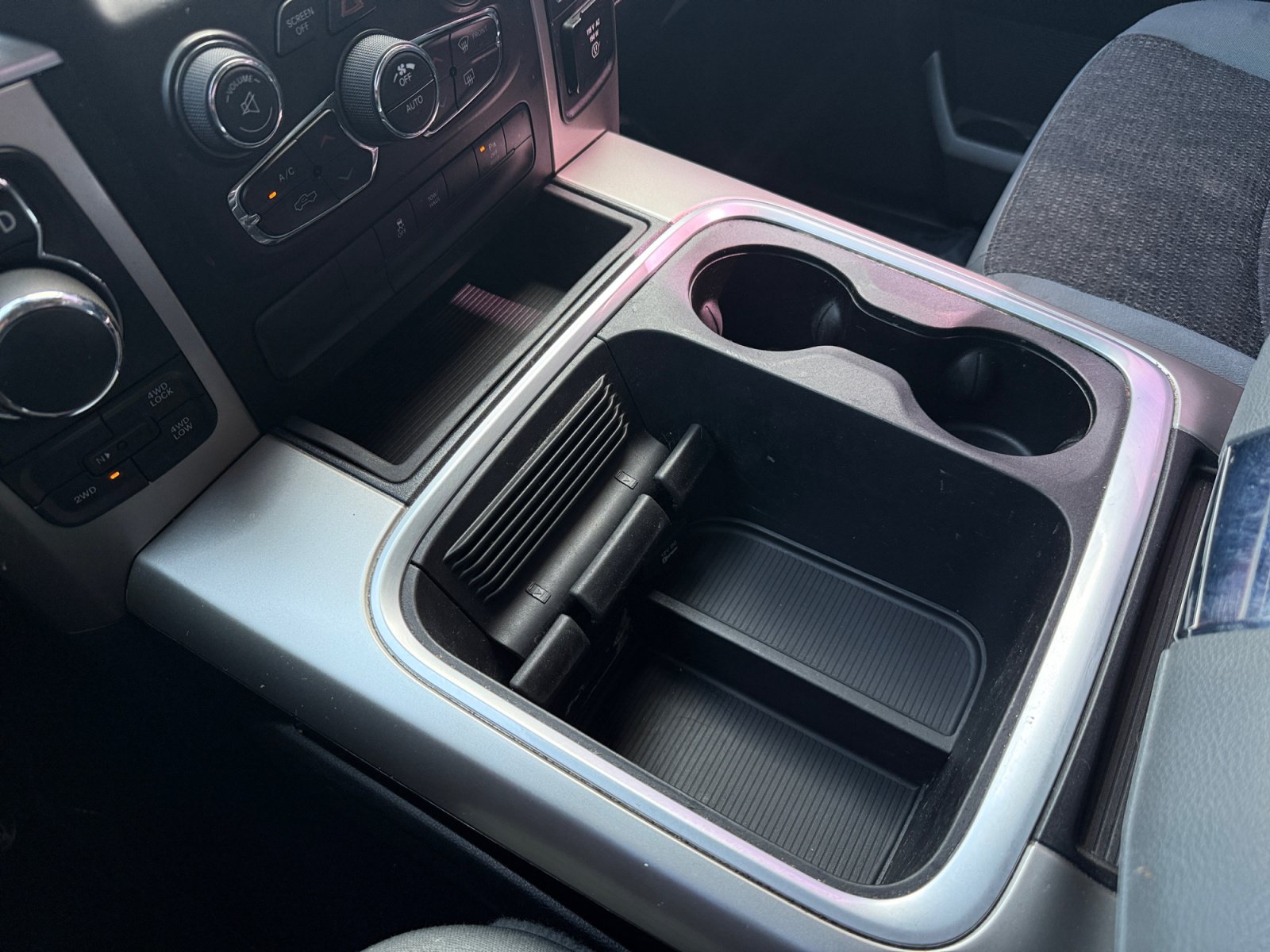 Used 2019 RAM 1500 Warlock AWD/4WD image 17