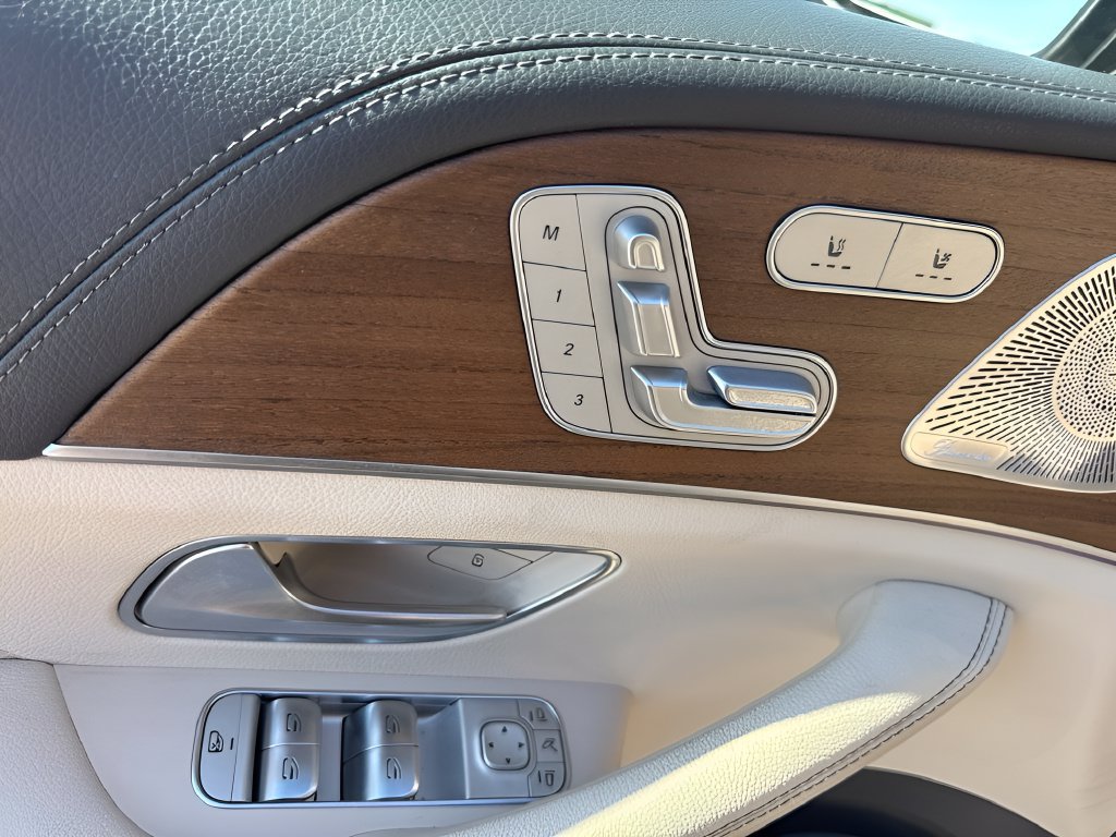 Used 2020 Mercedes-Benz GLE 450 4MATIC image 24