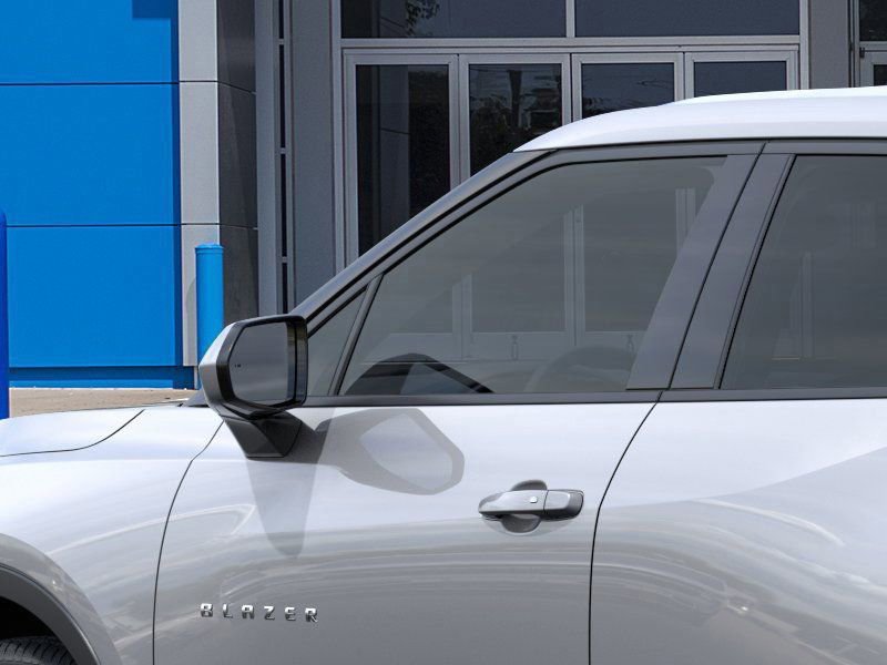 New 2026 Chevrolet Blazer LT image 12