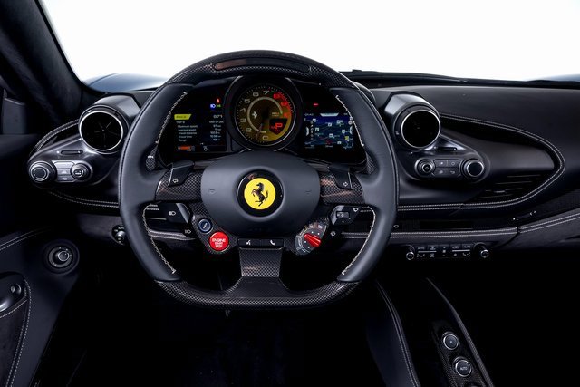 Used 2023 Ferrari F8 Tributo image 31
