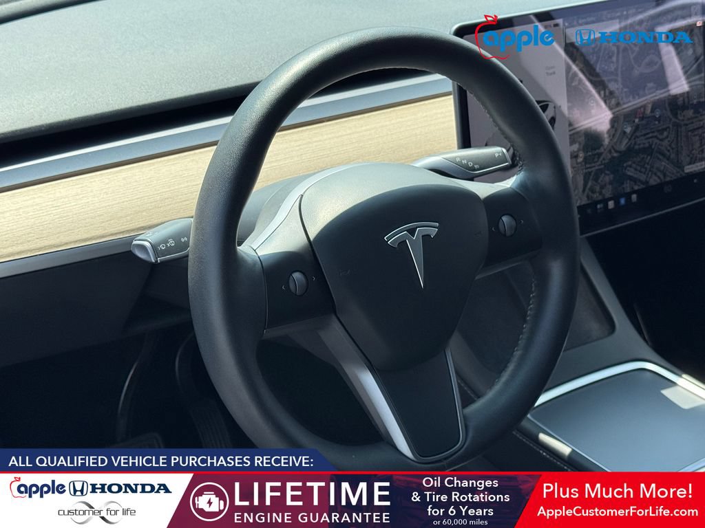 Used 2021 Tesla Model Y Long Range AWD/4WD image 10