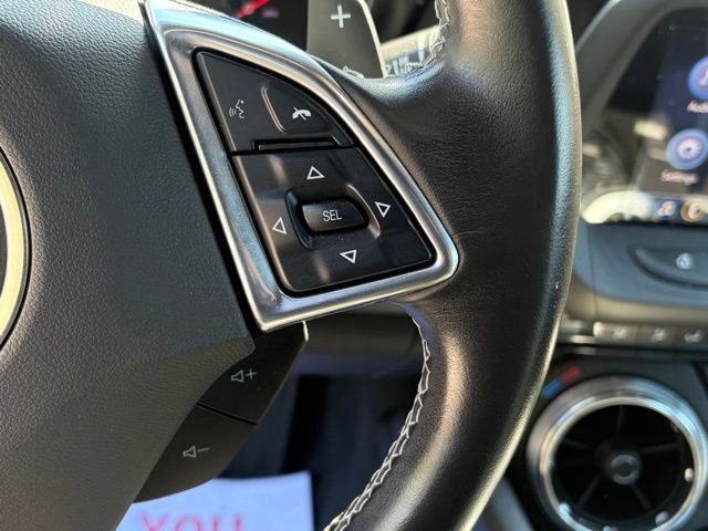 Used 2022 Chevrolet Camaro LT w/ Technology Package RWD image 18