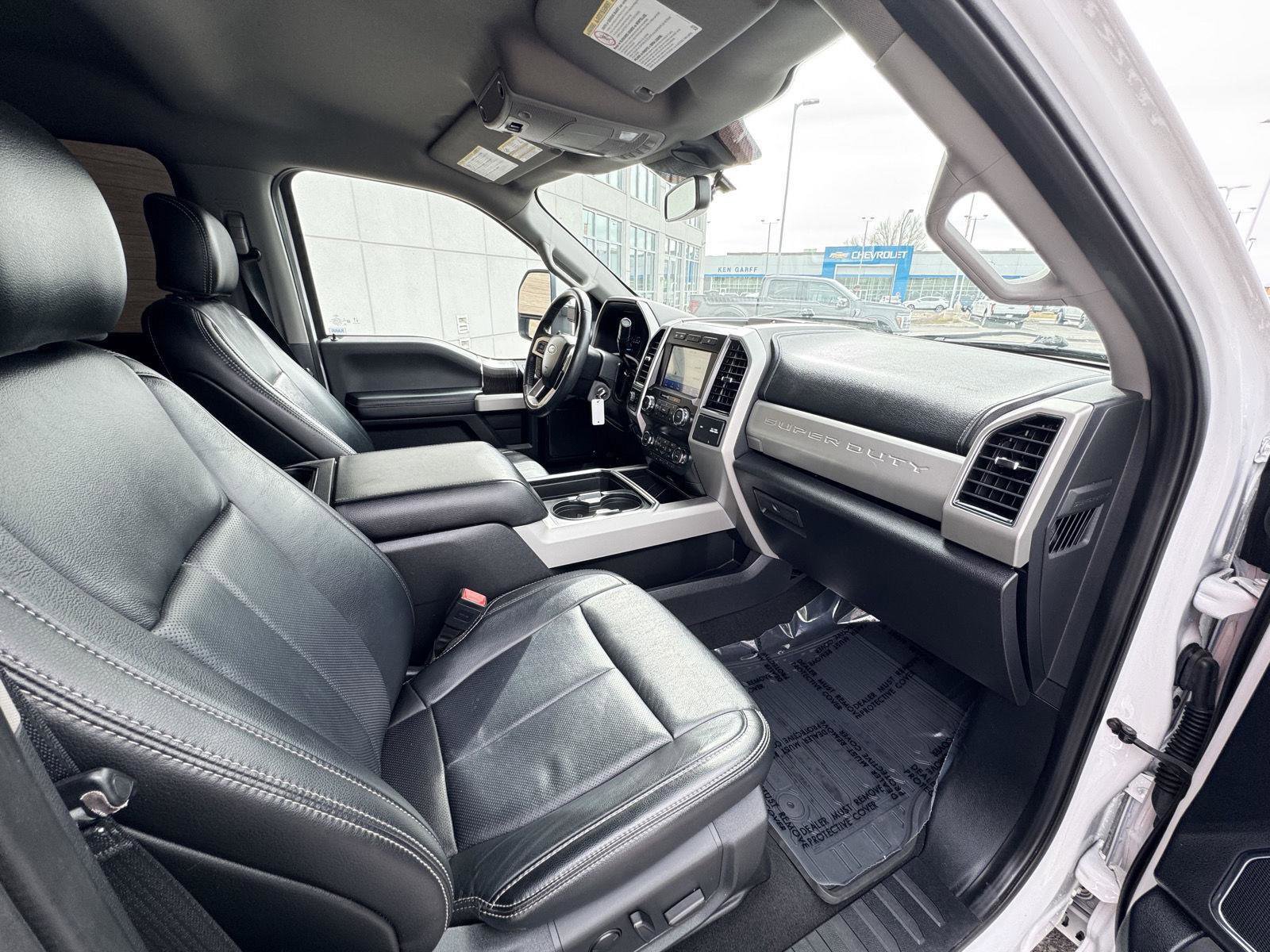 Used 2020 Ford F250 Lariat w/ Lariat Value Package AWD/4WD image 44
