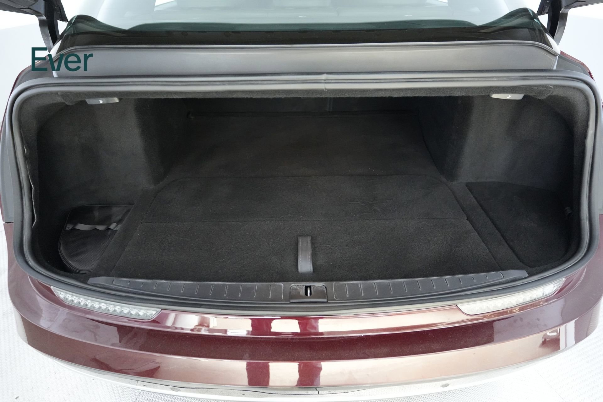 Used 2023 Lucid Air Pure RWD image 8
