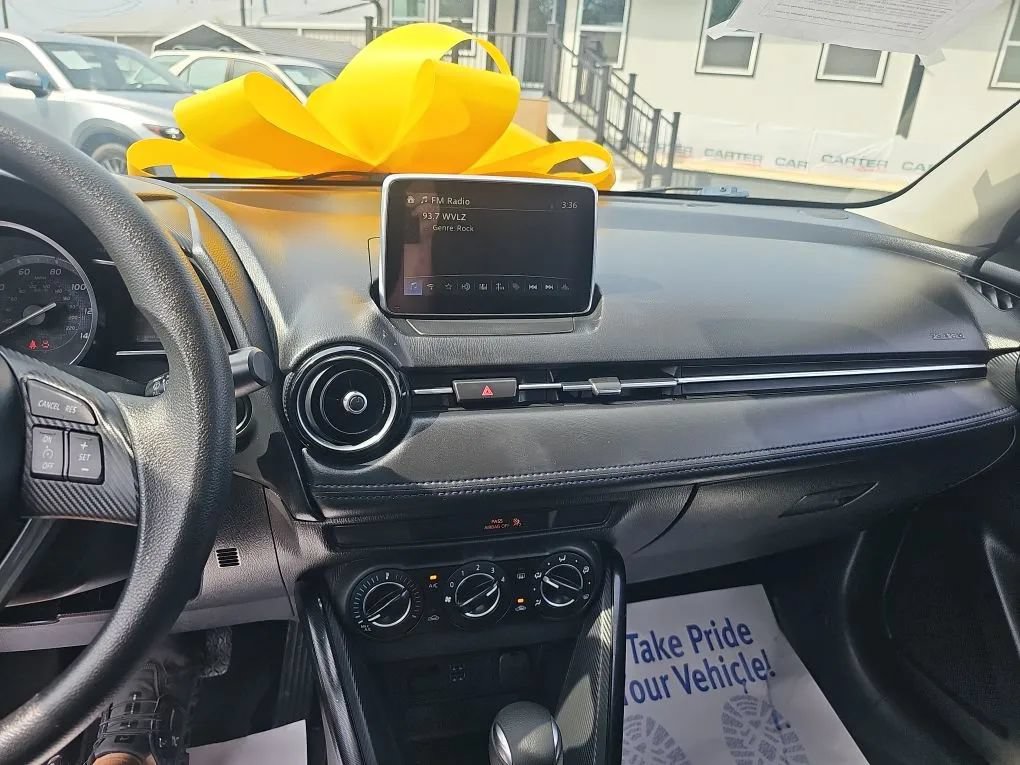 Used 2016 Scion iA FWD image 12