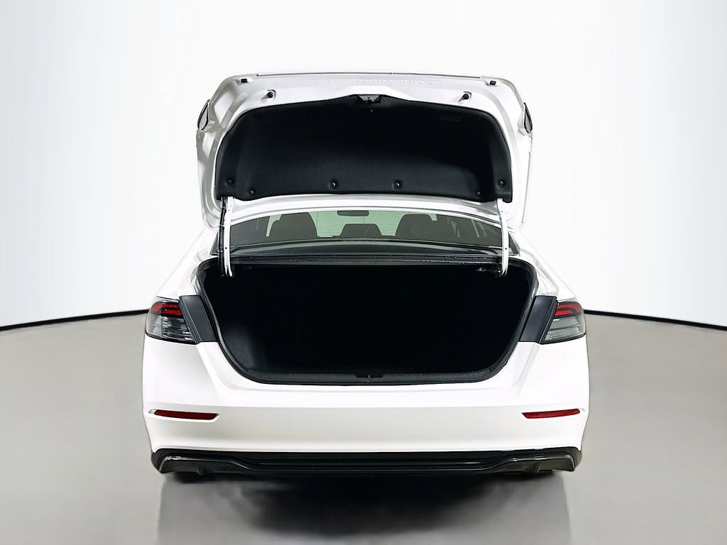 Used 2025 Honda Accord Sport image 34