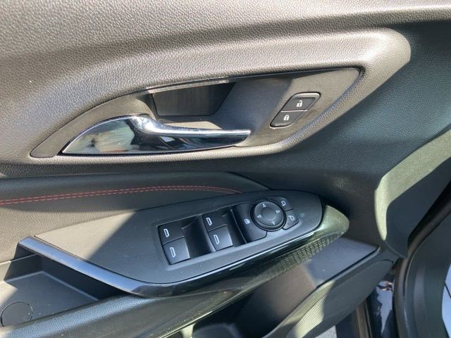 Used 2024 Chevrolet Trax RS w/ Driver Confidence Package FWD image 11