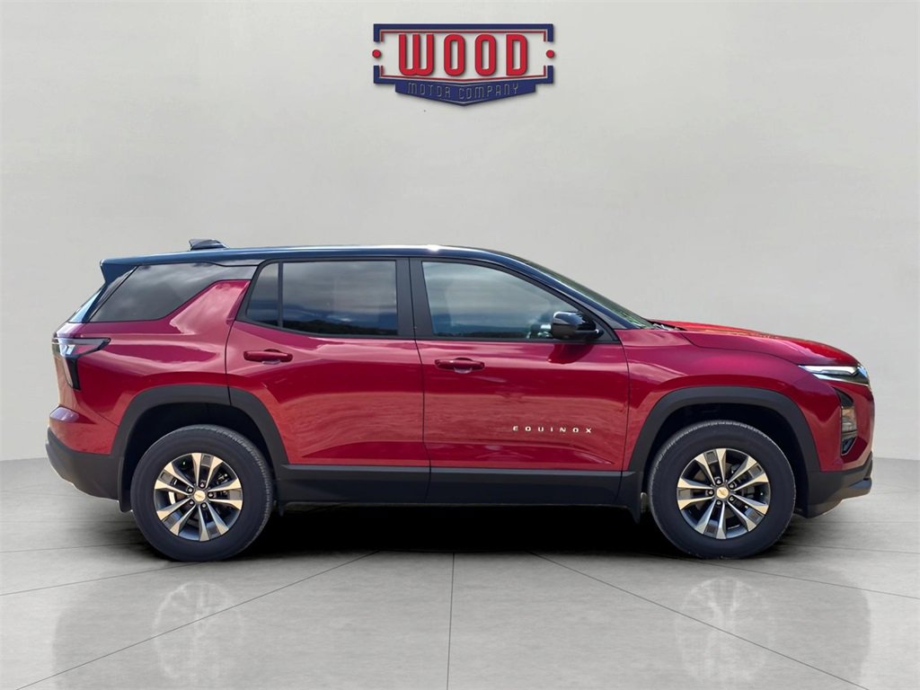 New 2026 Chevrolet Equinox LT w/ Safety and Technology Package image 2