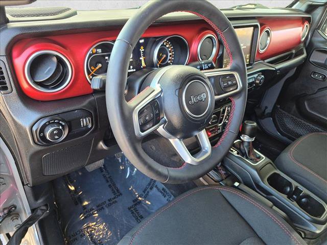 Used 2023 Jeep Gladiator Rubicon w/ Cold Weather Group AWD/4WD image 10