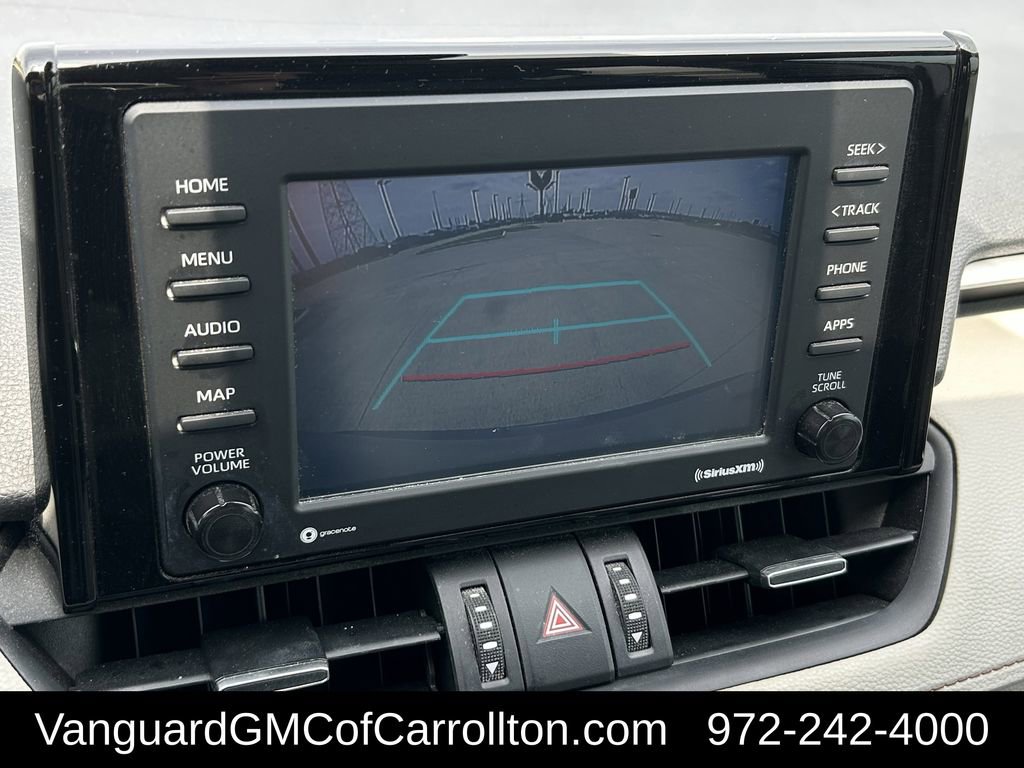 Used 2022 Toyota RAV4 XLE Premium image 18