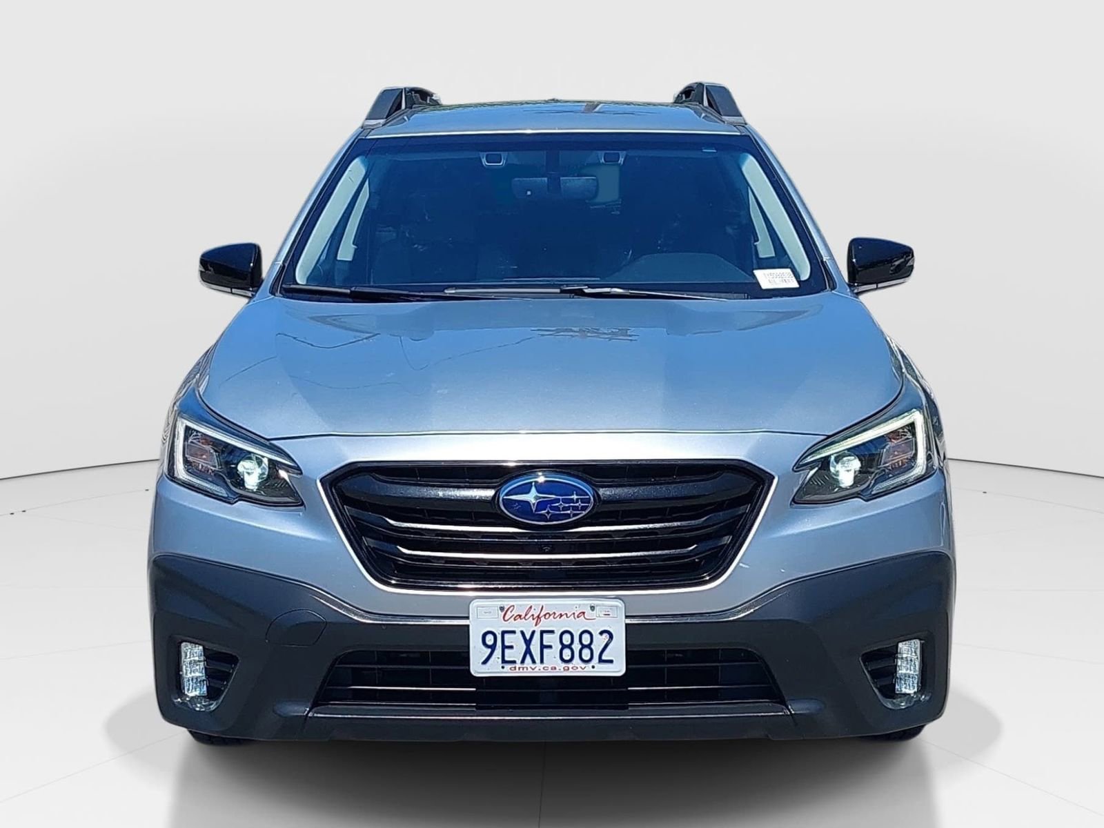 Used 2020 Subaru Outback Onyx Edition XT AWD/4WD image 2