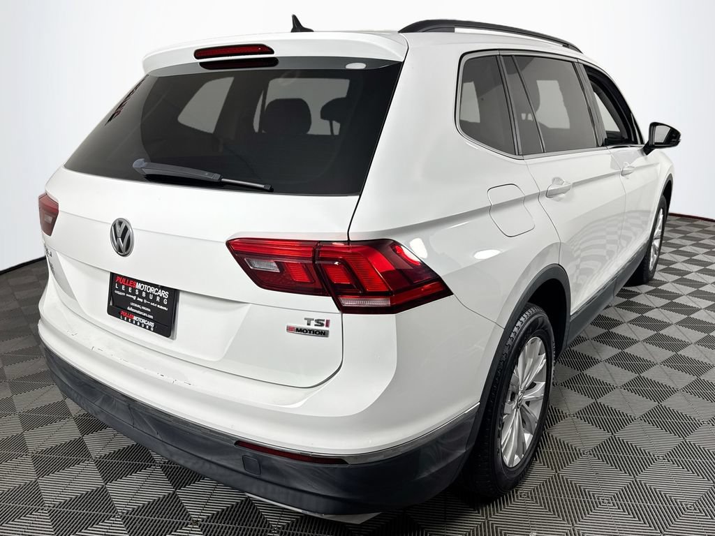 Used 2018 Volkswagen Tiguan SE AWD/4WD image 7