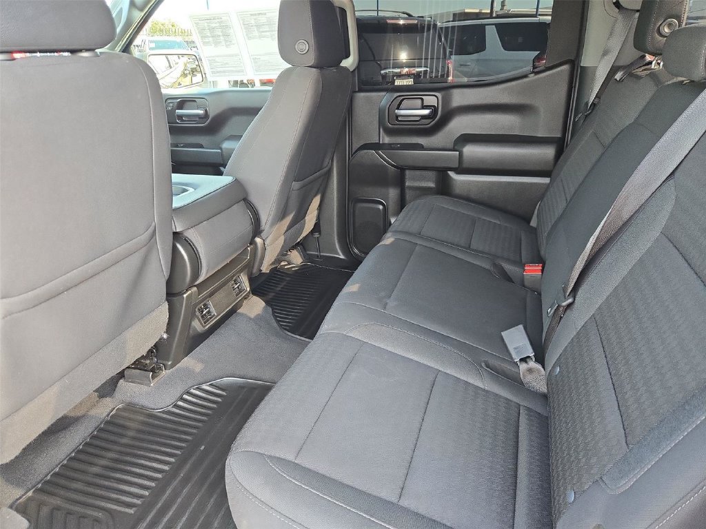Certified 2022 Chevrolet Silverado 1500 Custom RWD image 16
