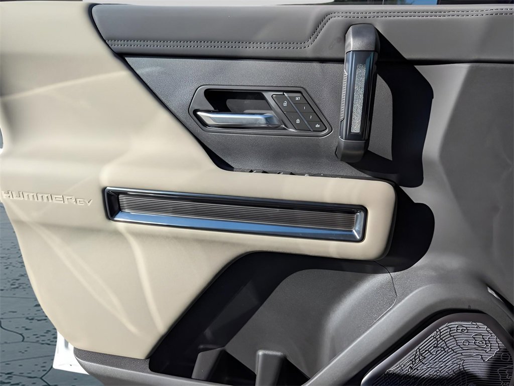 New 2026 GMC Hummer EV 4x4 Crew Cab image 12