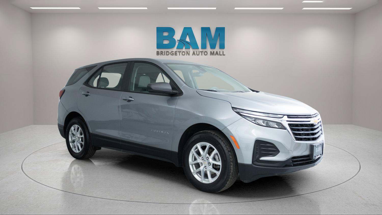 Used 2024 Chevrolet Equinox LS FWD image 1