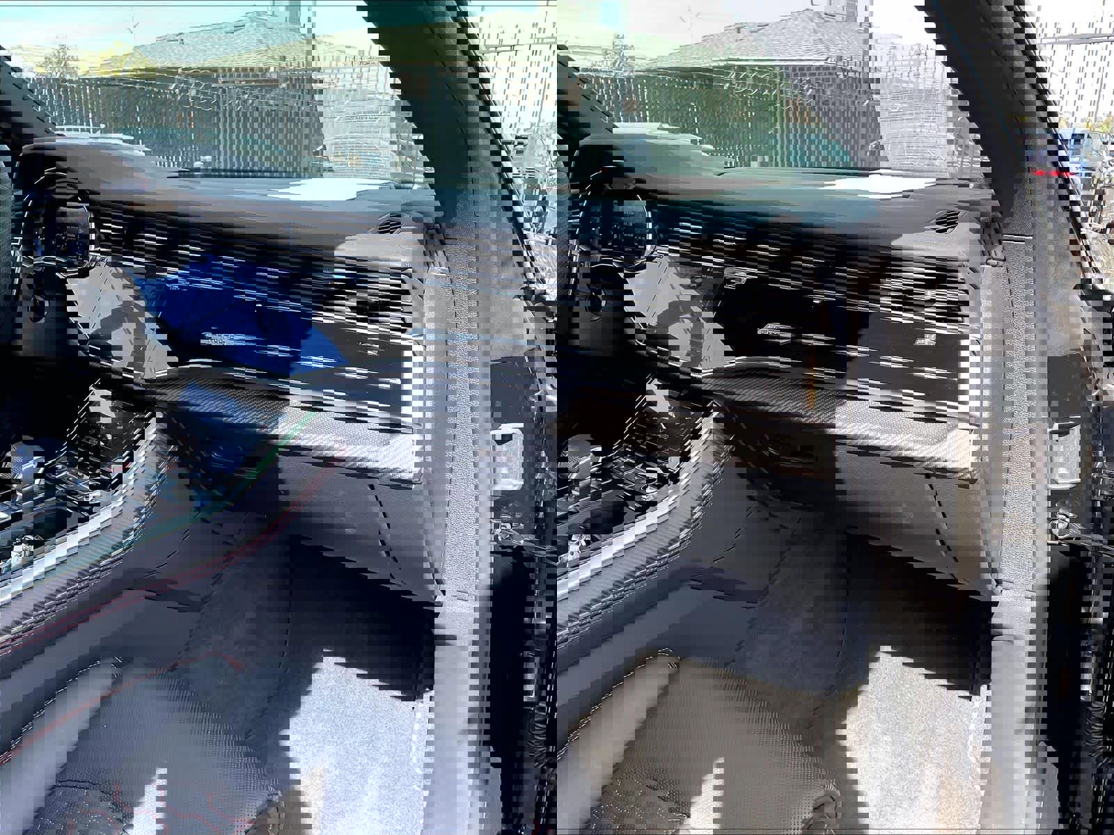 Used 2025 Audi RS Q8 performance image 17