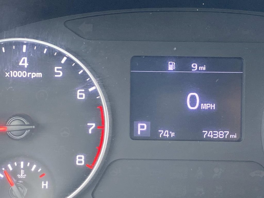 Used 2022 Kia Seltos LX AWD/4WD image 30
