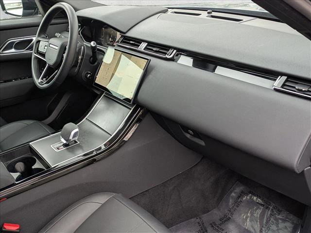 Certified 2024 Land Rover Range Rover Velar Dynamic SE image 23