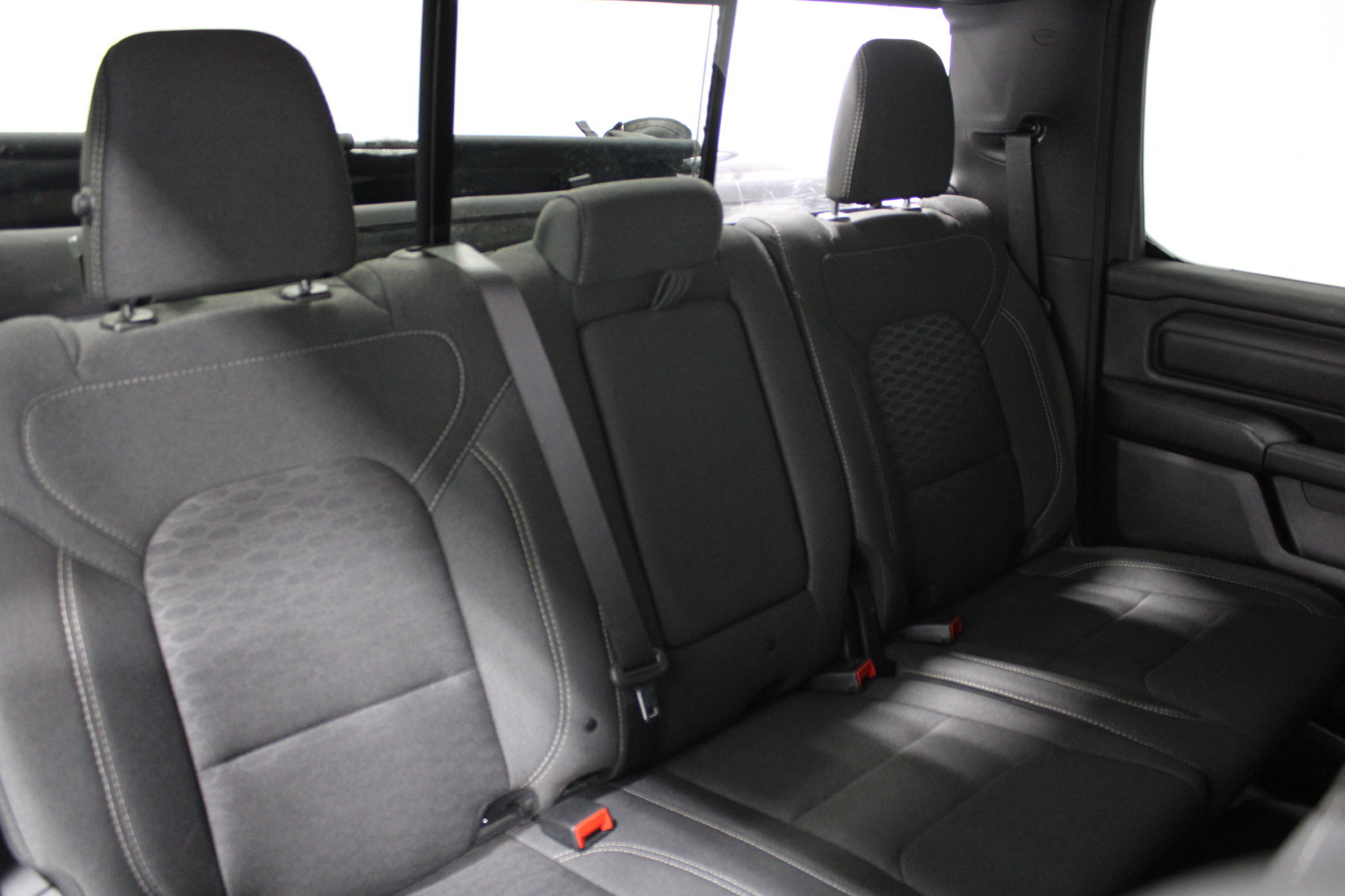 Used 2025 RAM 1500 Tradesman w/ Night Edition AWD/4WD image 21