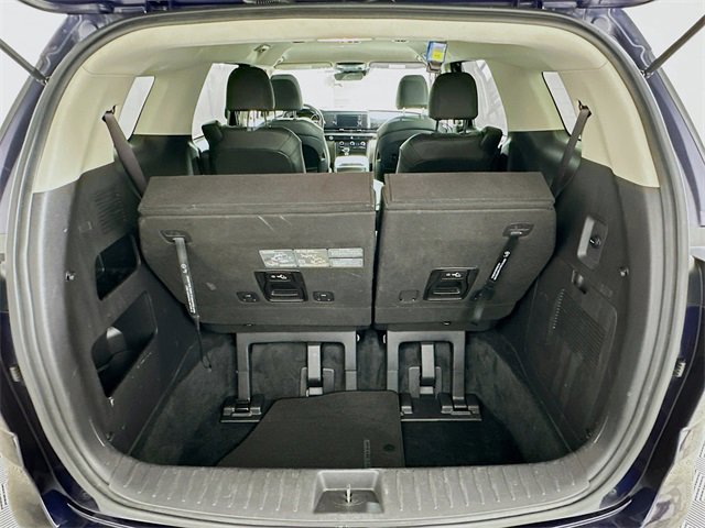 Used 2024 Kia Carnival LX image 26