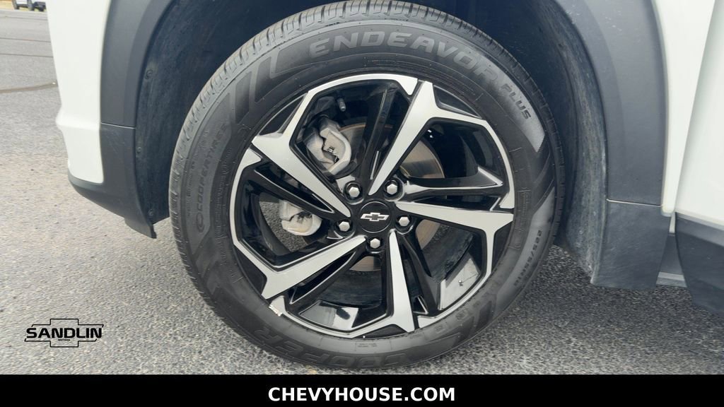 Used 2021 Chevrolet TrailBlazer RS w/ Technology Package FWD image 29