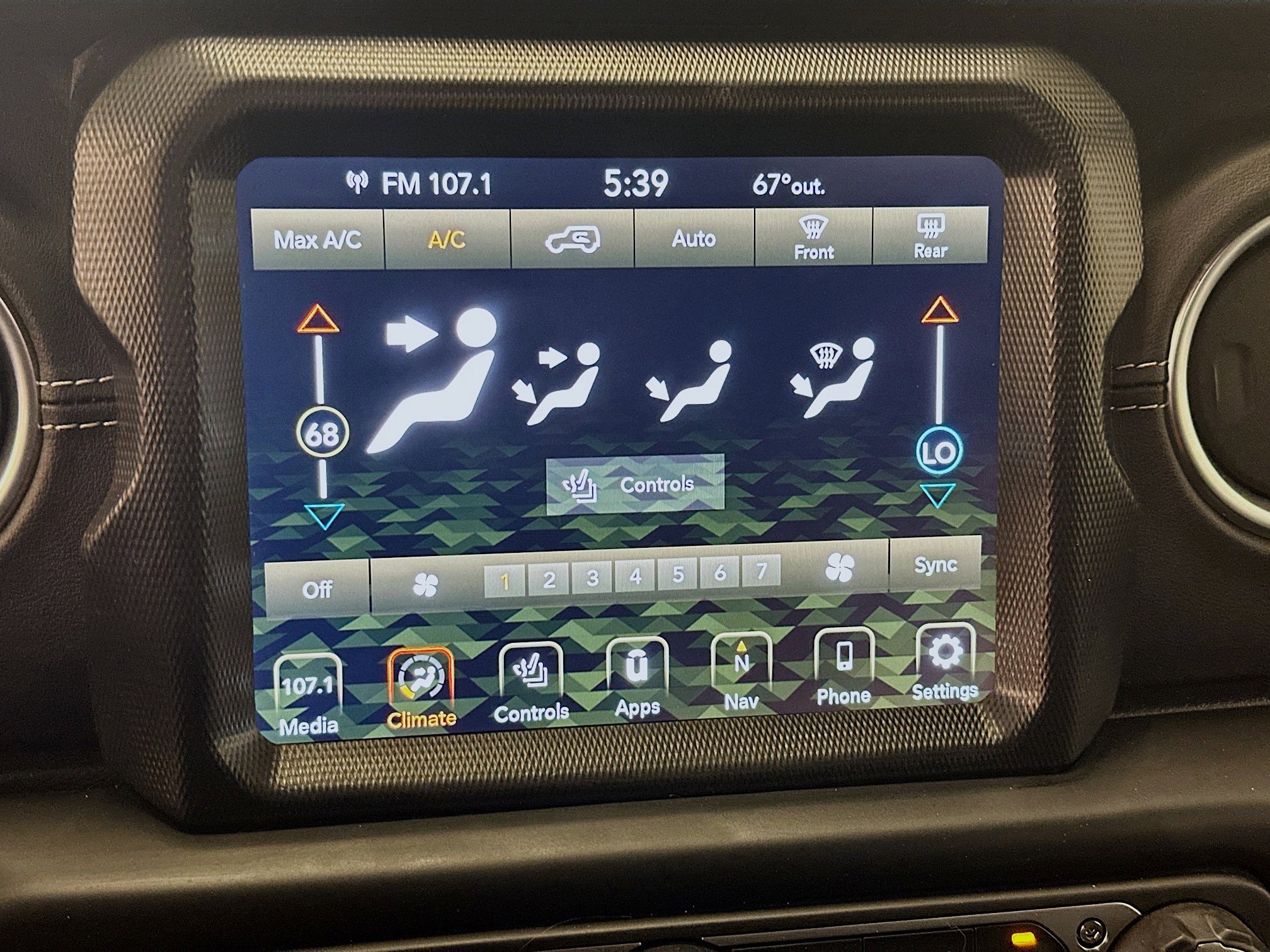 Used 2023 Jeep Wrangler Sahara w/ Cold Weather Group image 24