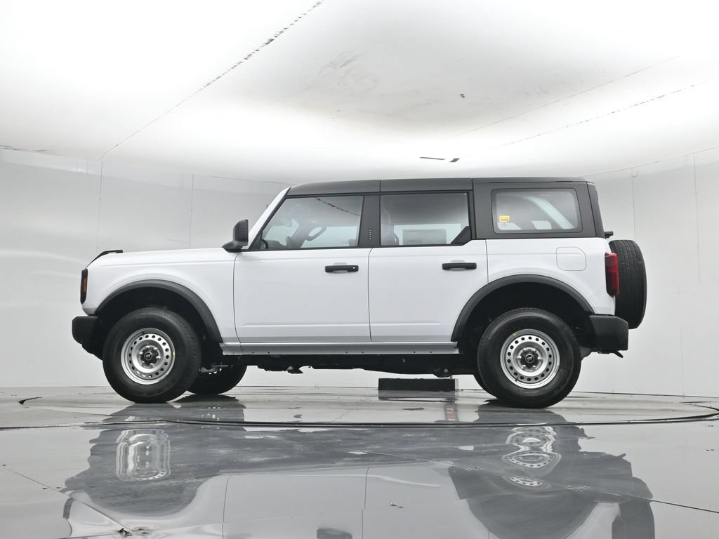 New 2026 Ford Bronco 4-Door AWD/4WD image 7