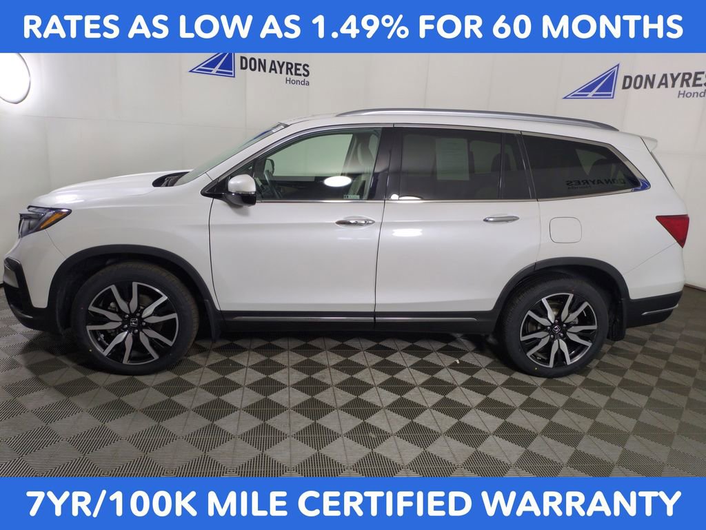 Certified 2022 Honda Pilot Touring image 2