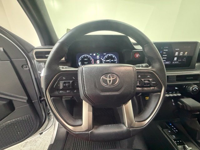 Used 2026 Toyota 4Runner TRD Sport AWD/4WD image 16