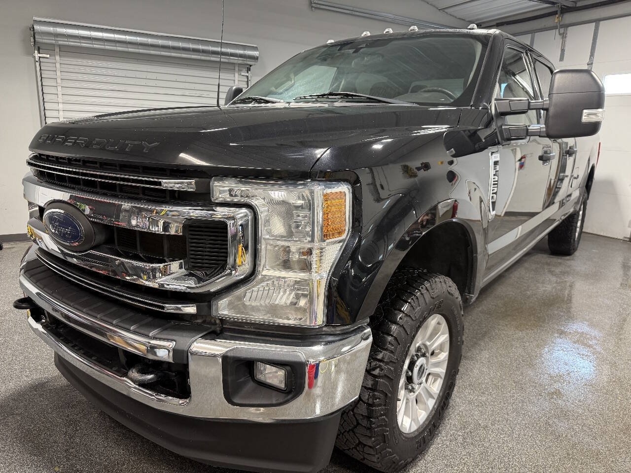 Used 2022 Ford F250 XLT w/ XLT Value Package AWD/4WD image 1