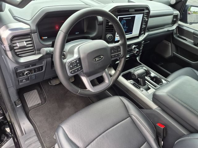 Used 2025 Ford F150 Lariat AWD/4WD image 10