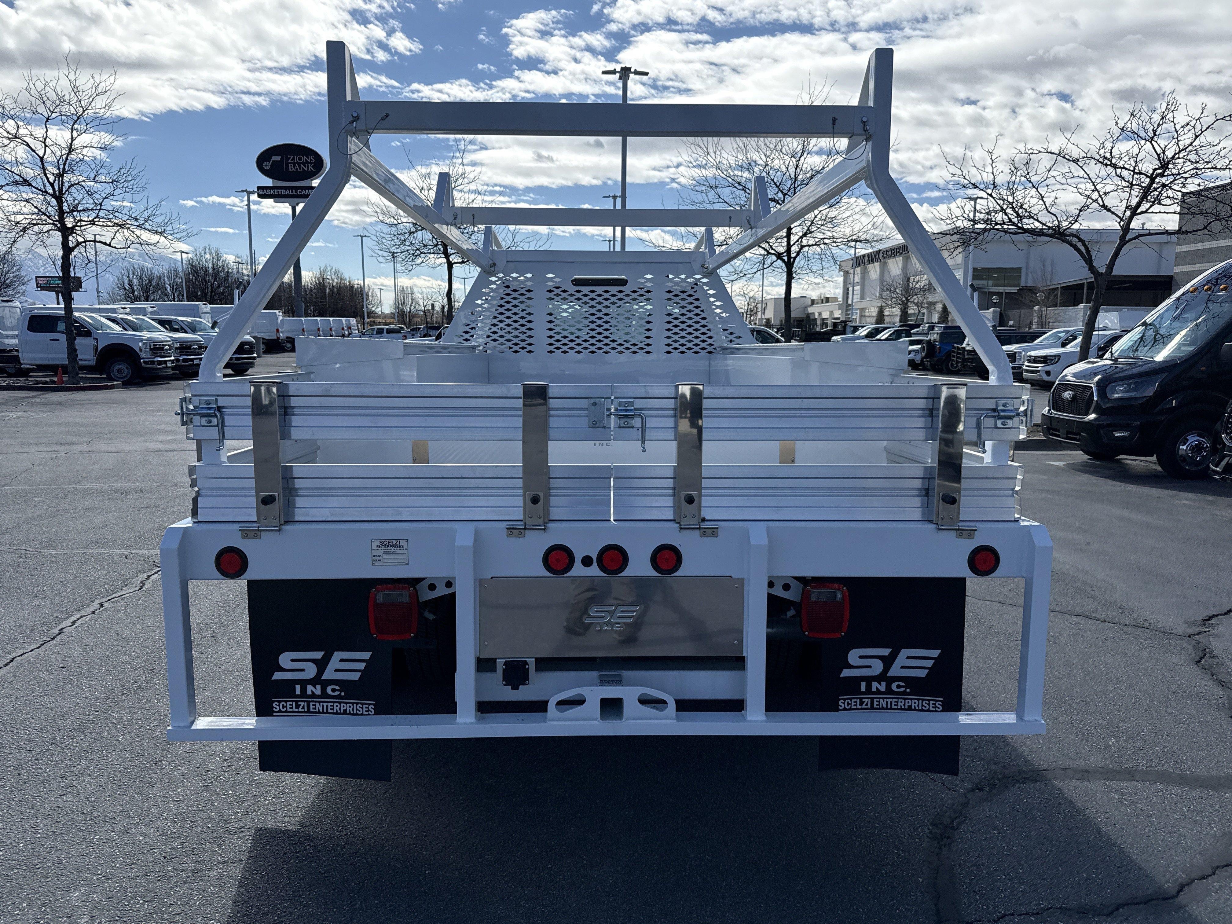 New 2025 Ford F350 XL w/ XL Chrome Package AWD/4WD image 4