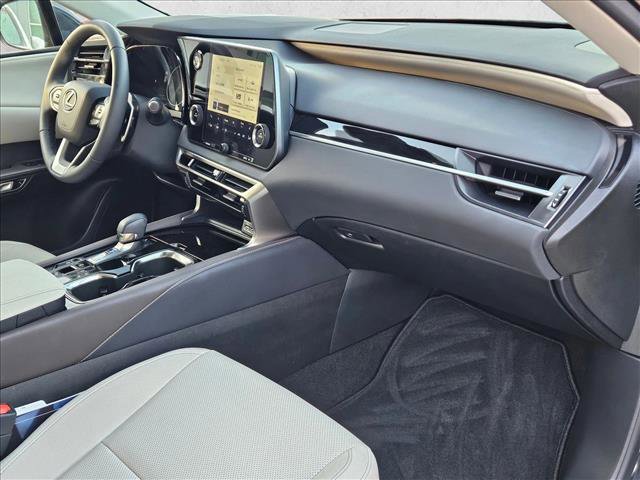 Used 2024 Lexus RX 350 FWD w/ Technology Package image 21