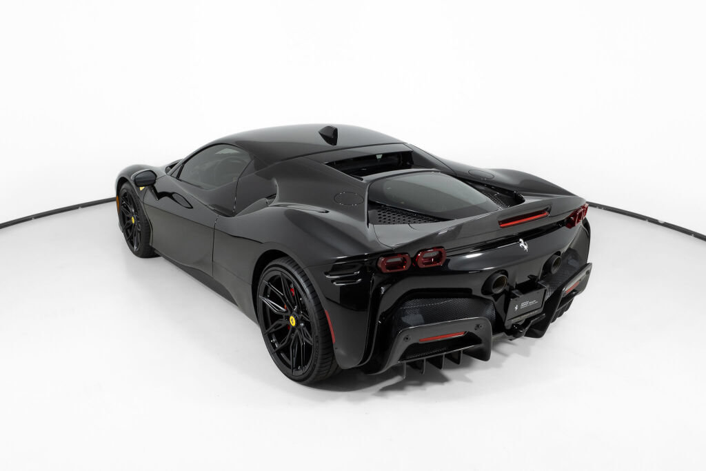 Used 2023 Ferrari SF90 Stradale AWD/4WD image 17