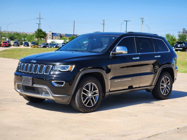 Used 2017 Jeep Grand Cherokee Limited w/ Luxury Group II RWD image 3
