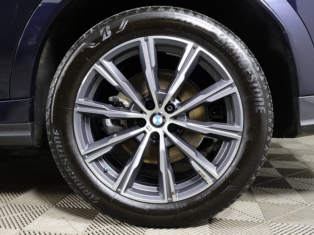Used 2025 BMW X6 xDrive40i w/ Climate Comfort Package image 23